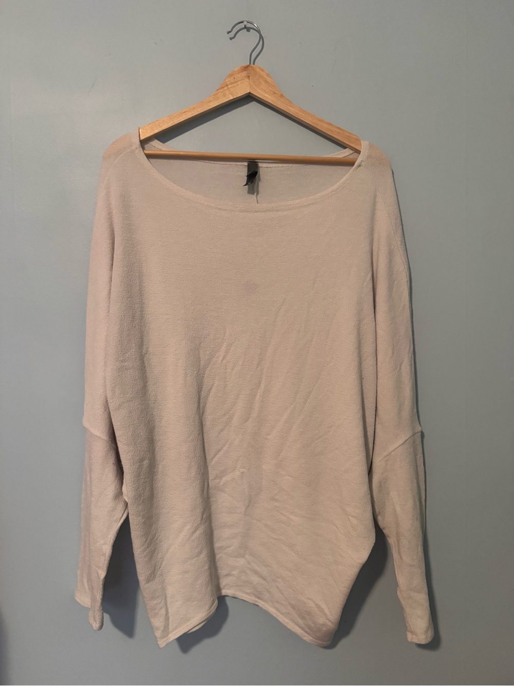 Alya Soft Scoop Neck Long Sleeve Top - Cream